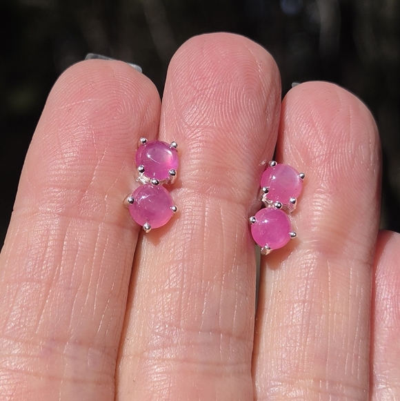 Star Ruby 2k Dual Stud Sterling & White Gold Earrings - Picture 4 of 8